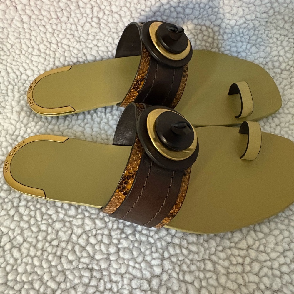 Tory Burch Artisanal Knot Sandals - Picture 5 of 9